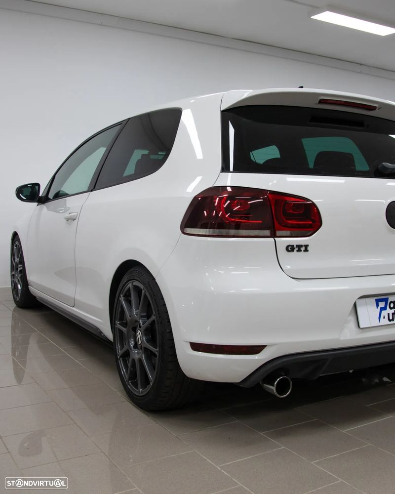 VW Golf 2.0 TSi GTI DSG - 28