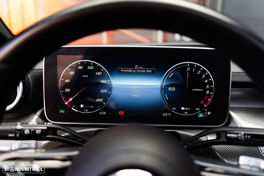 Mercedes-Benz C 300 e AMG Line - 23