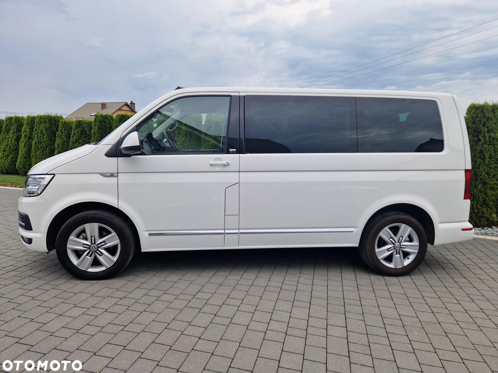 Volkswagen Multivan 2.0 TDI L1 Highline - 6