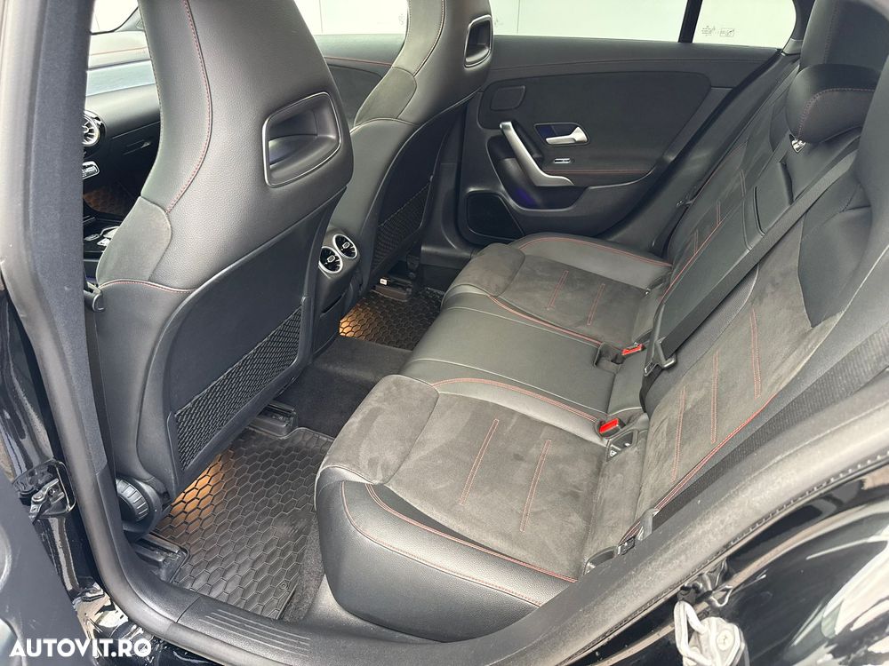 Mercedes-Benz CLA - 13