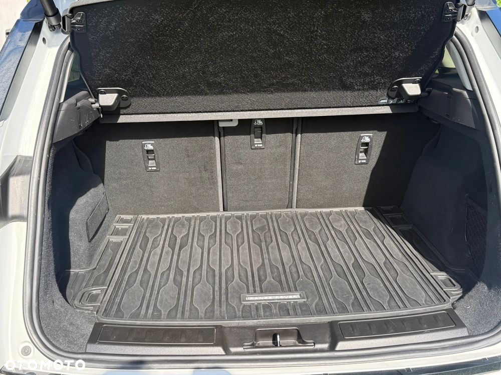 Land Rover Range Rover Evoque - 29