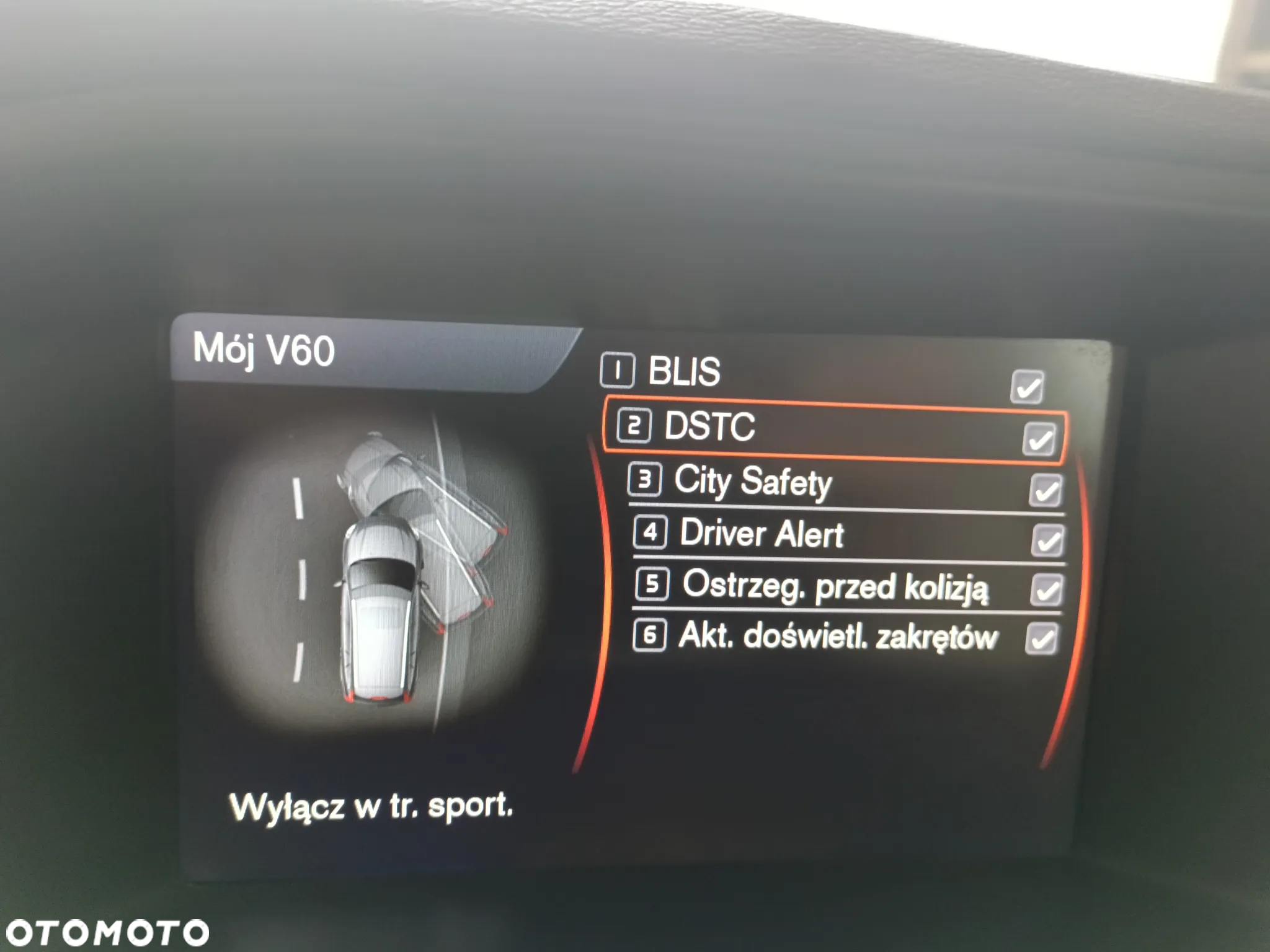 Volvo V60 D4 - 24