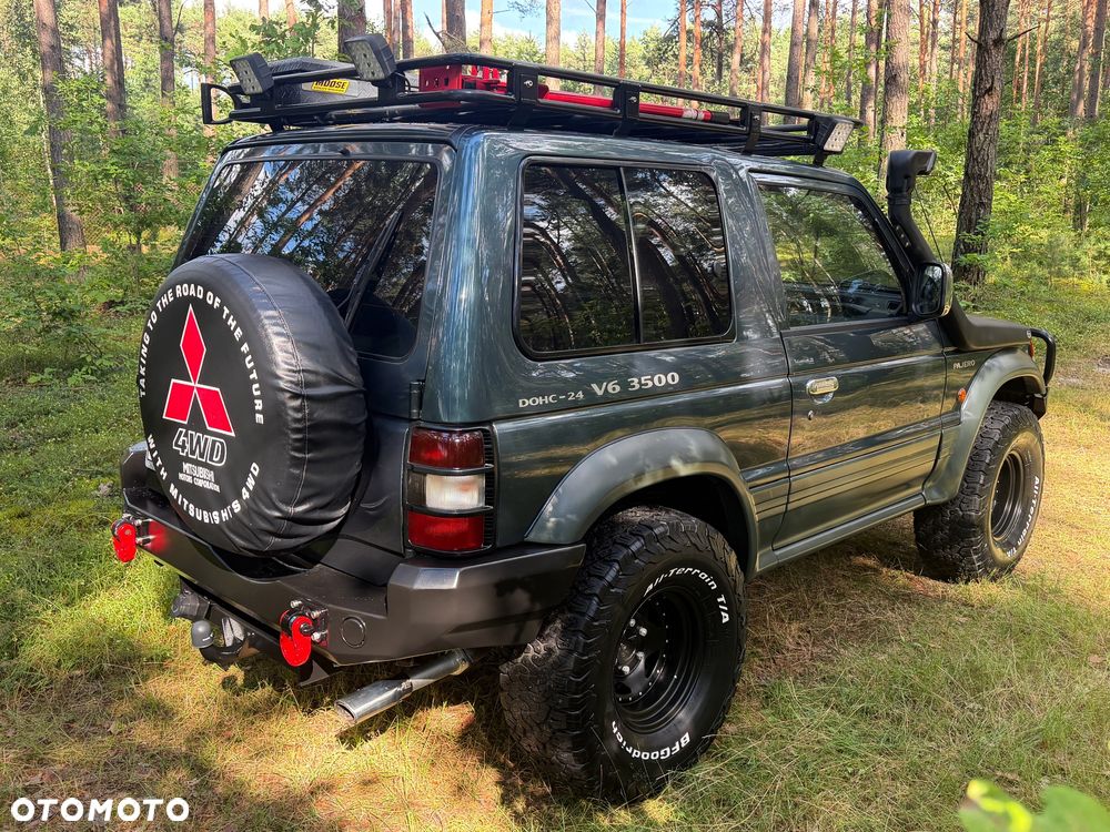 Mitsubishi Pajero - 6