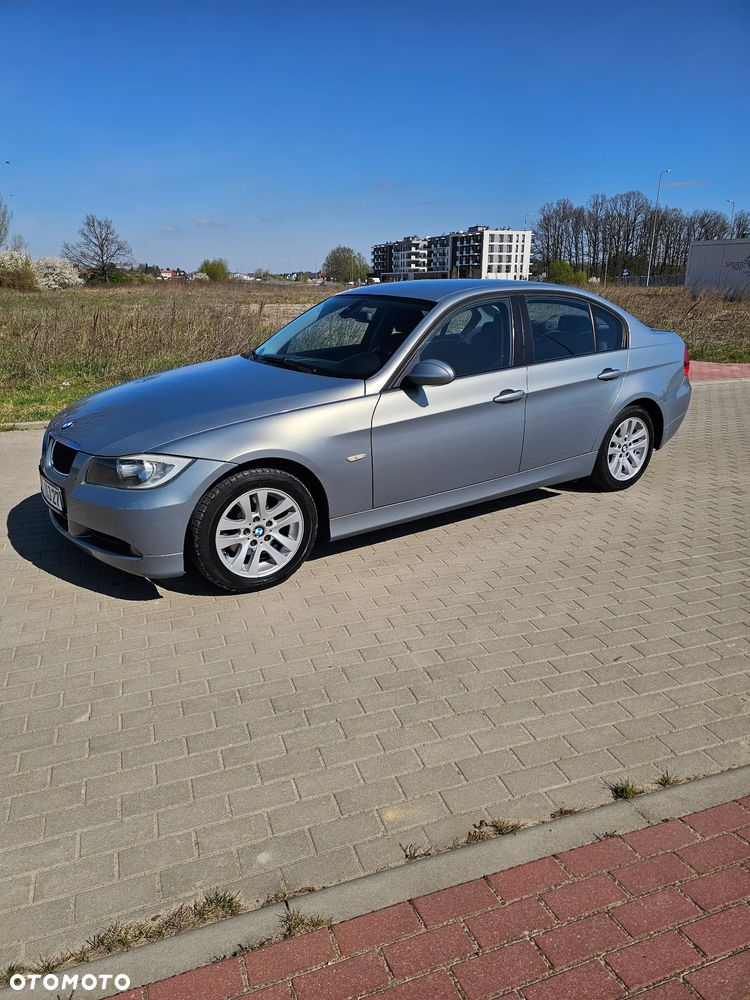 BMW Seria 3 318i Edition Lifestyle - 3