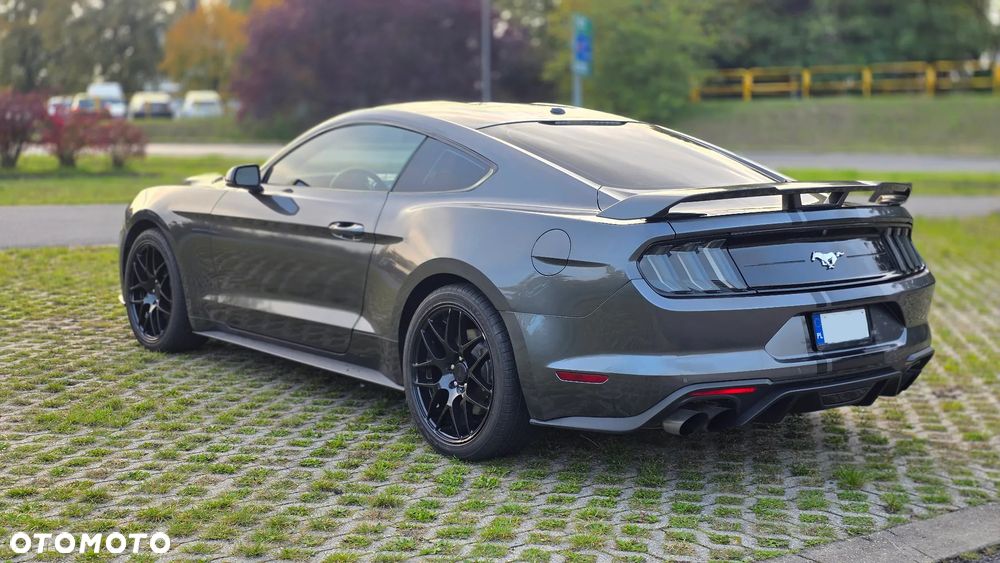 Ford Mustang 2.3 Eco Boost - 5