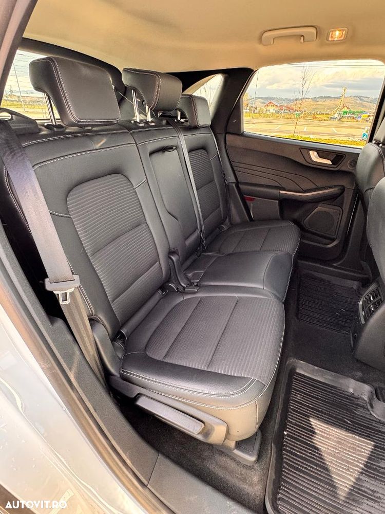 Ford Kuga 2.5 Duratec FHEV AWD Trend - 4