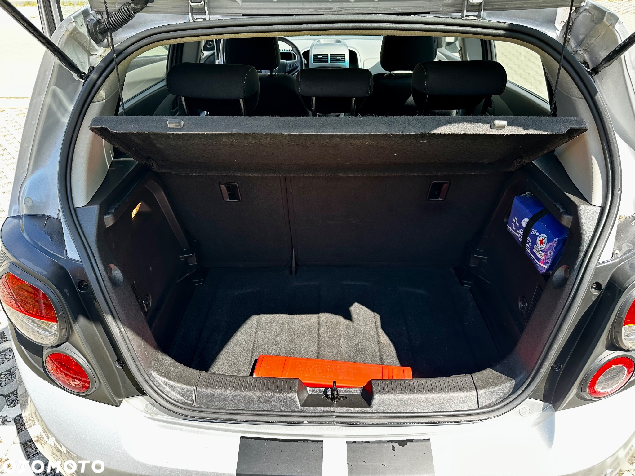 Chevrolet Aveo 1.2 LS - 35