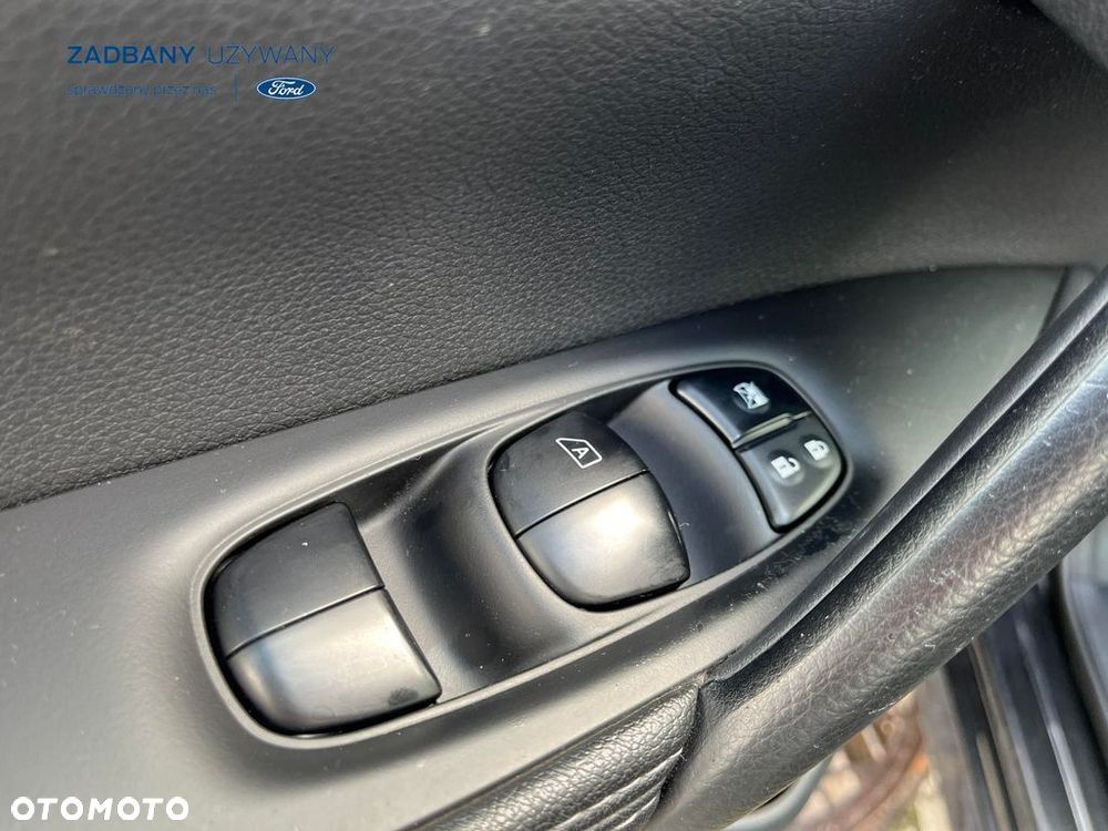 Nissan Qashqai 1.6 DIG-T Tekna - 21