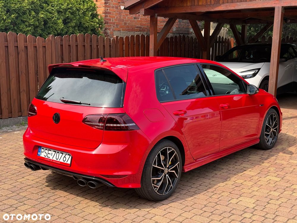 Volkswagen Golf - 7