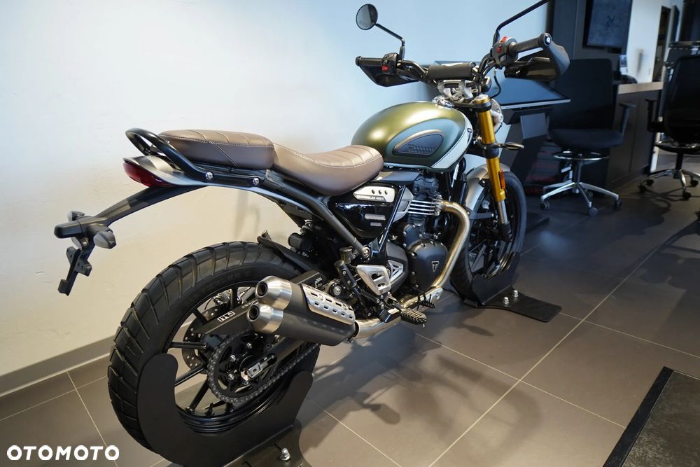 Triumph Scrambler - 2