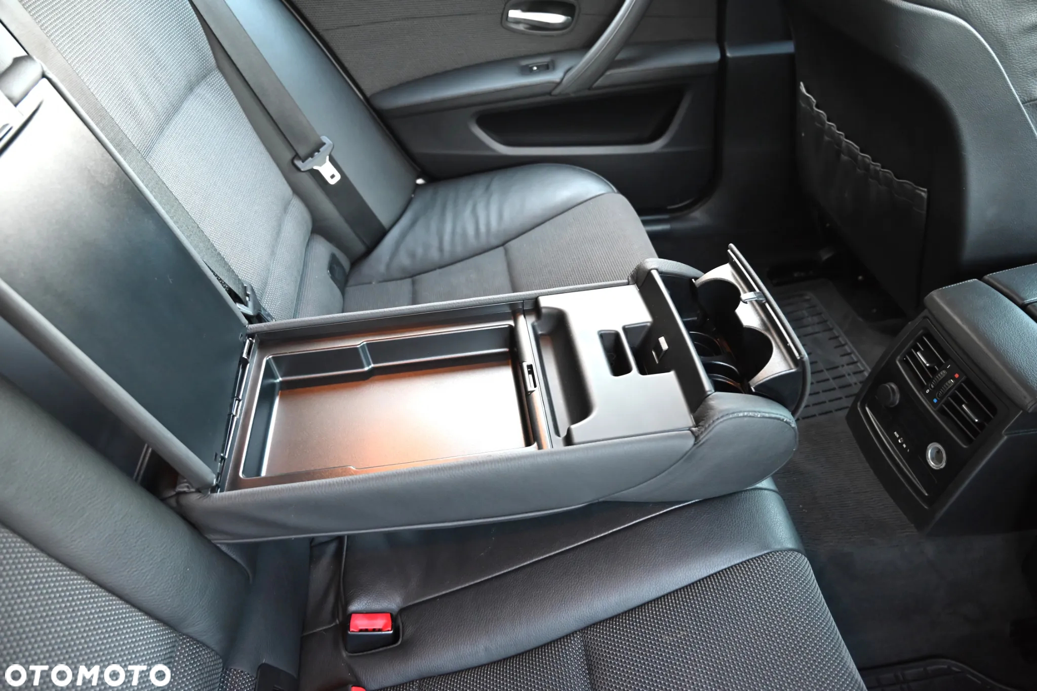 BMW Seria 5 - 28
