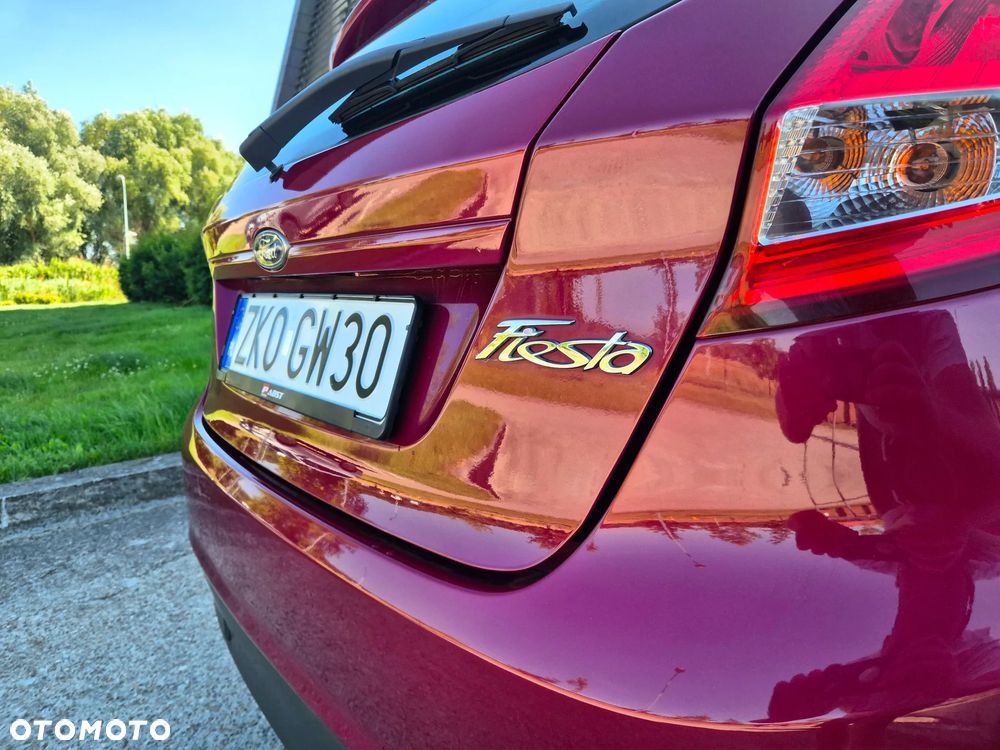 Ford Fiesta 1.25 Celebration - 15