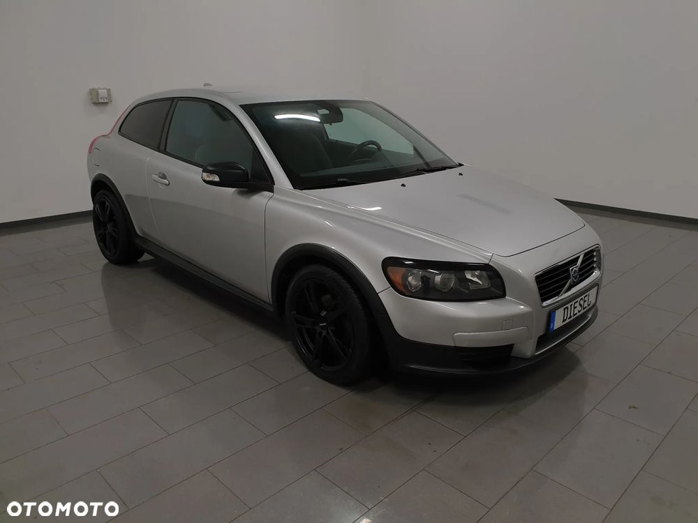 Volvo C30 D2 Momentum - 5