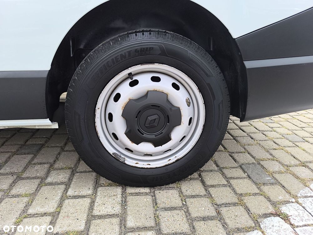 Renault trafic - 18