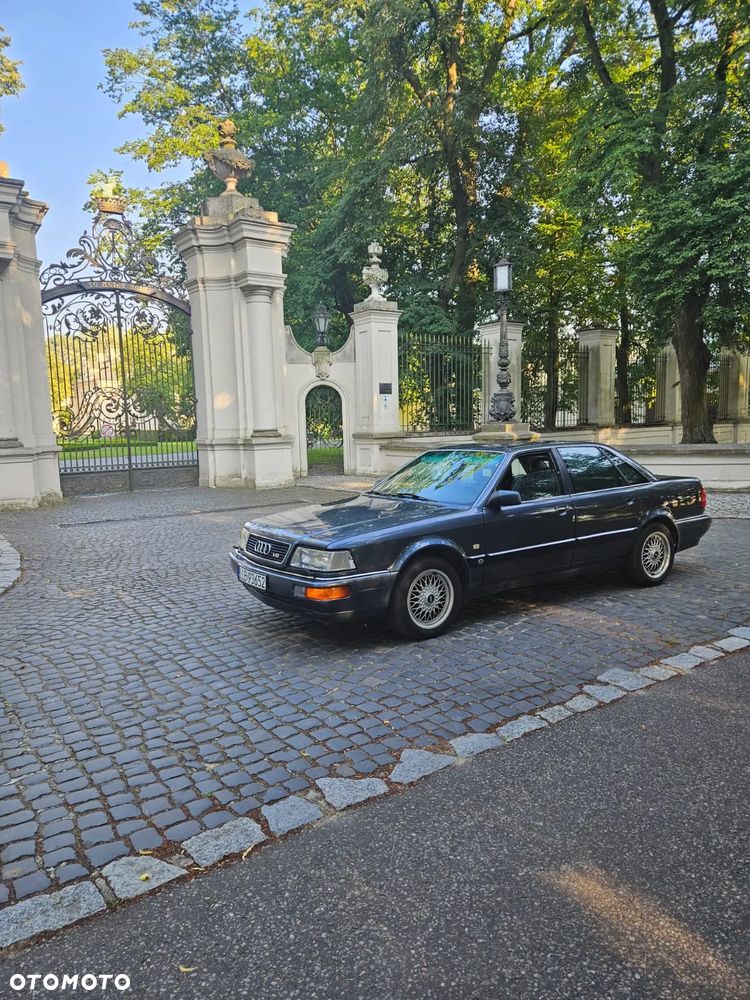 Audi V8 - 7
