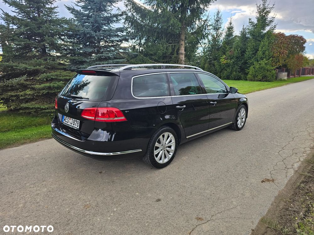 Volkswagen Passat 2.0 TDI Highline - 32
