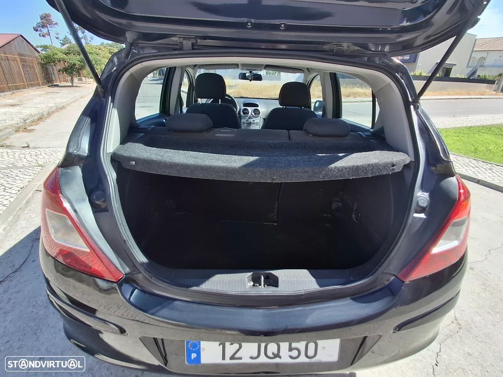 Opel Corsa 1.2 Cosmo - 14