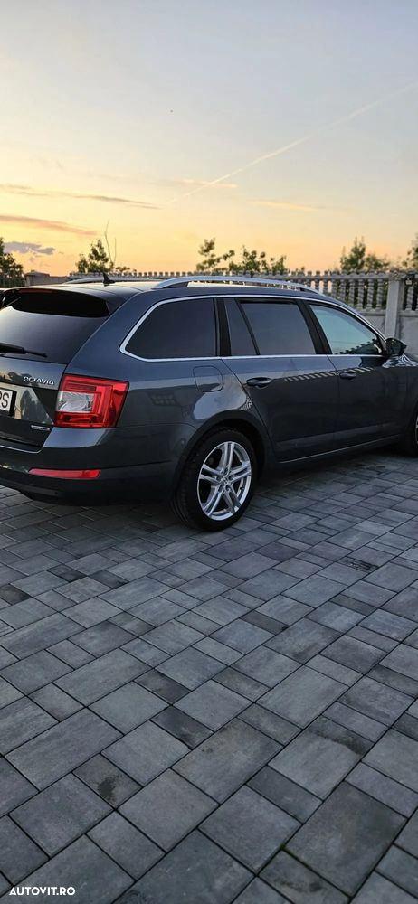 Skoda Octavia 1.6 TDI GREENLINE - 8