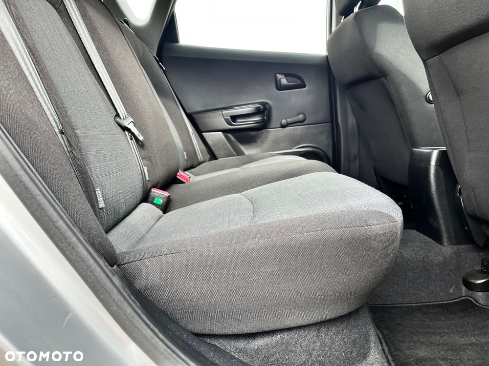 Kia Ceed 1.4 CVVT Attract - 17