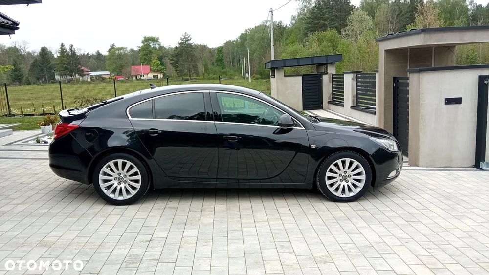 Opel Insignia 2.0 CDTI Cosmo - 11