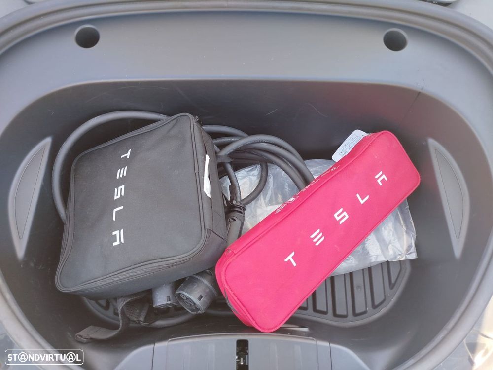 Tesla Model 3 Tração Traseira Premium - 24