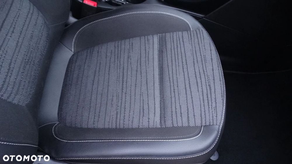 Opel Astra 1.4 Turbo Selection - 9