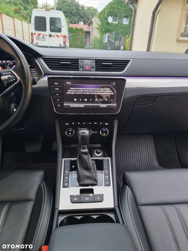 Skoda Superb 2.0 TDI SCR 4x4 L&K DSG - 27
