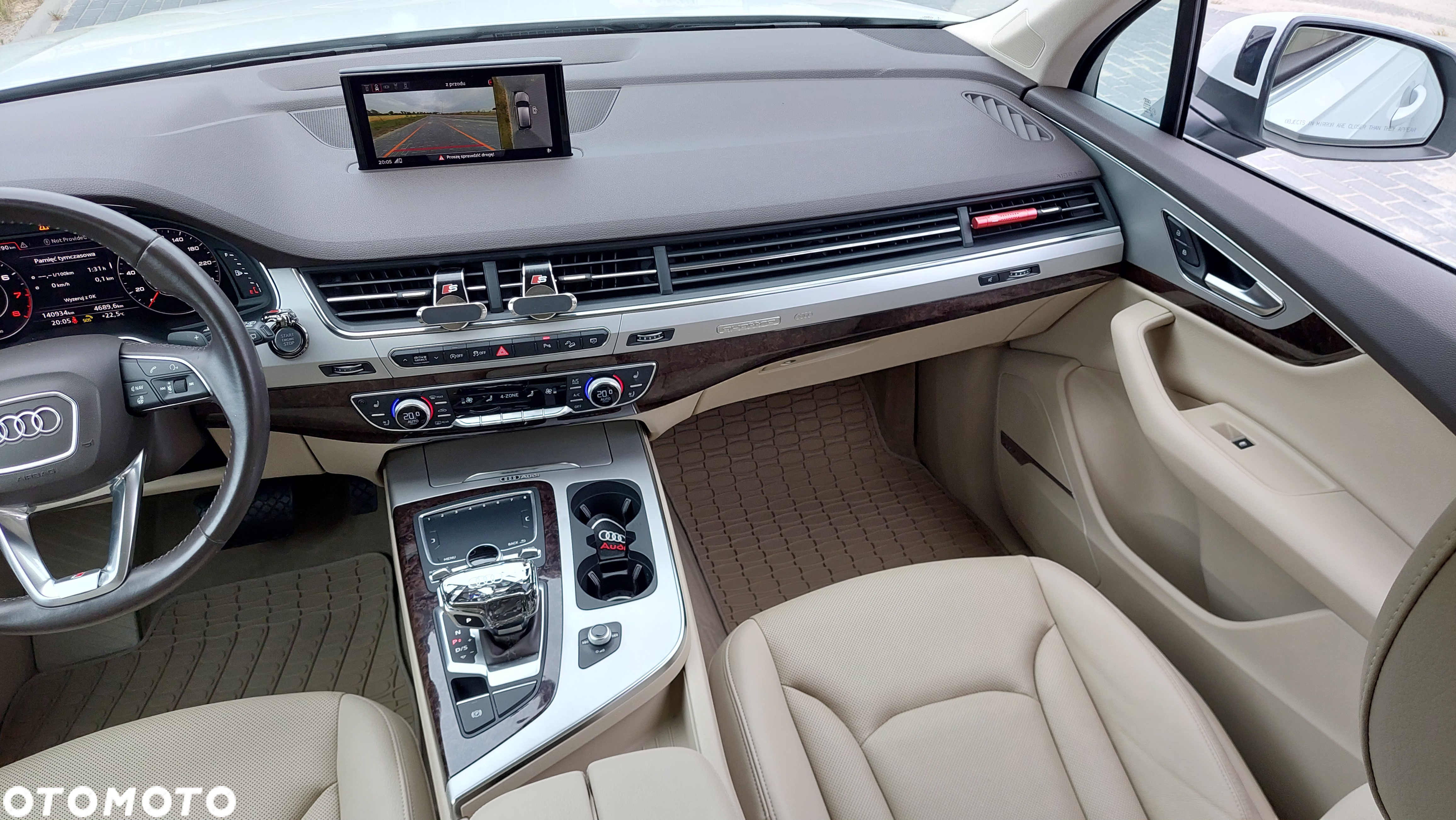 Audi Q7 - 17
