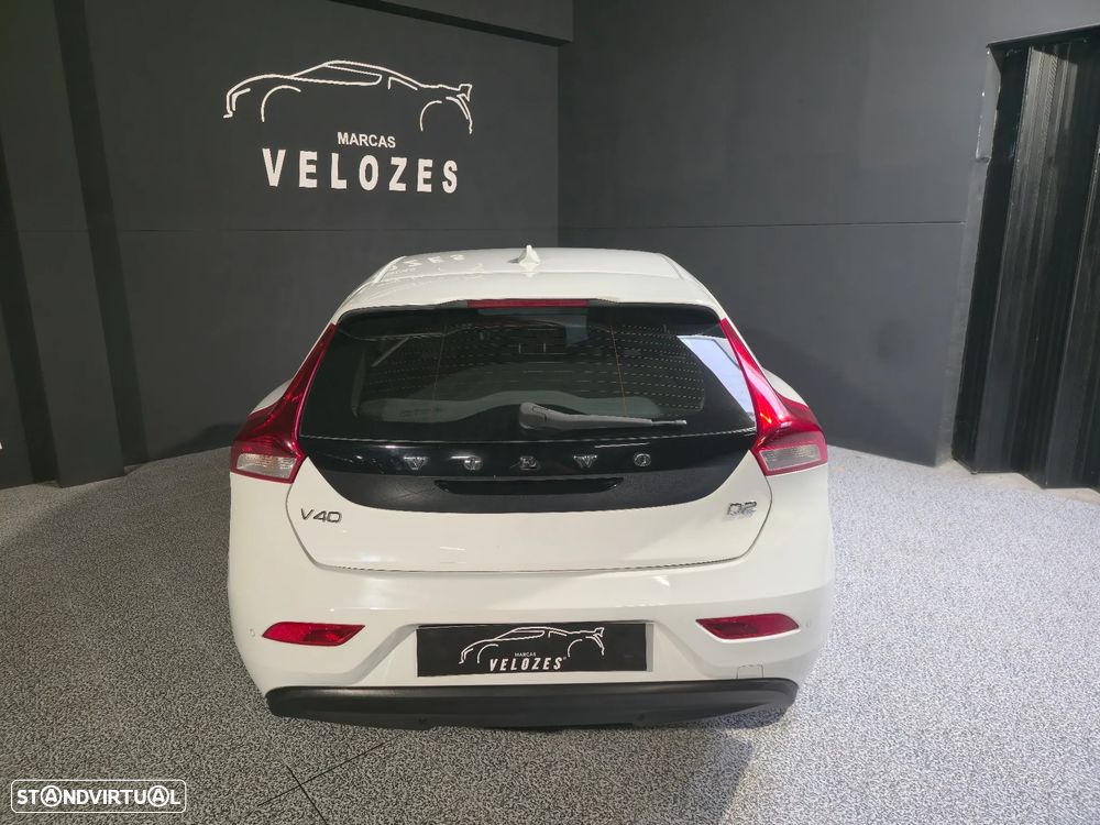 Volvo V40 2.0 D2 Kinetic - 16