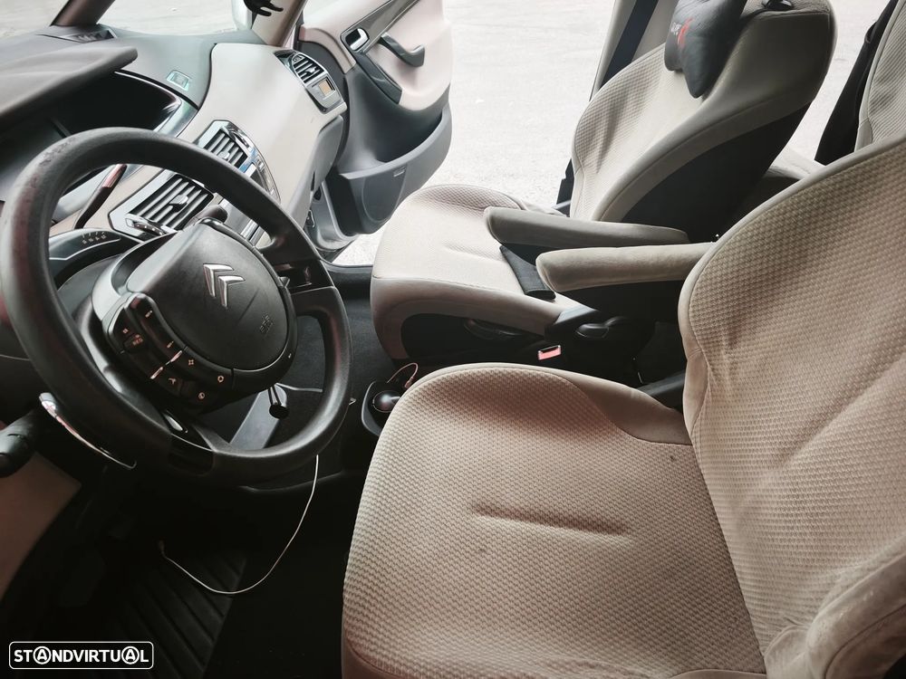 Citroën C4 ver-1-6-e--hdi-feel-etg6 - 6