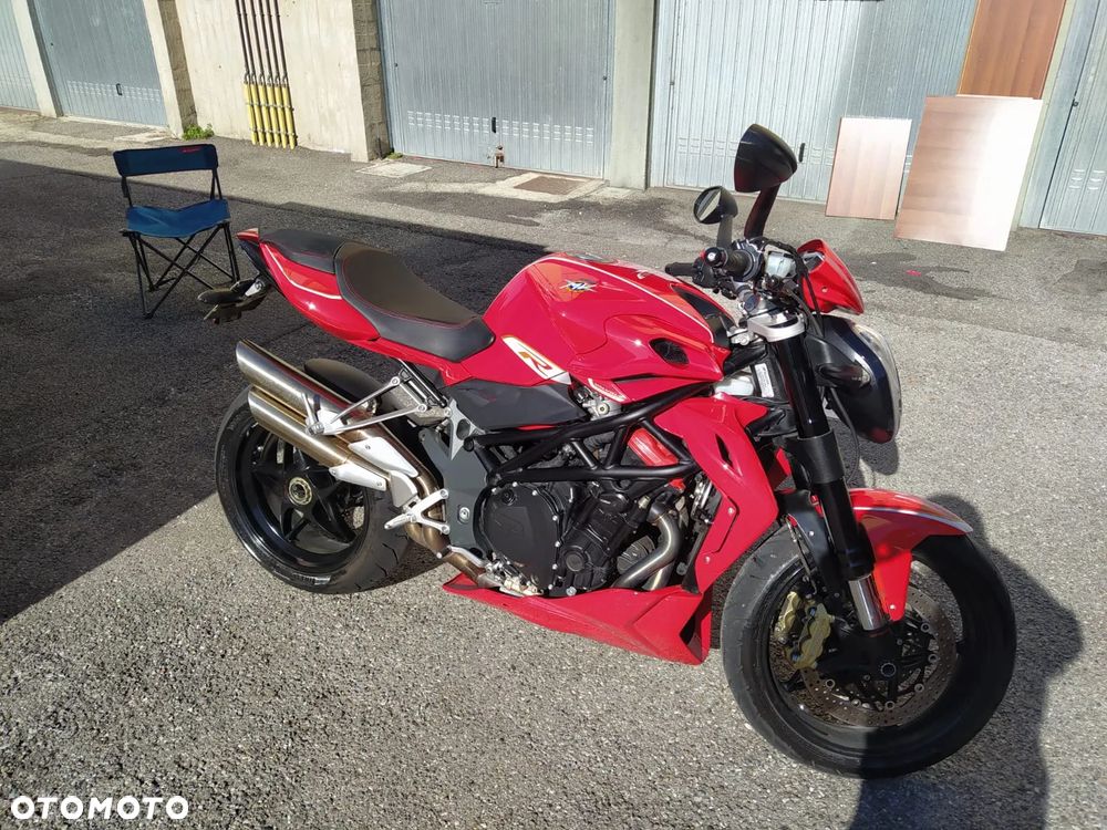 MV AGUSTA Brutale - 3