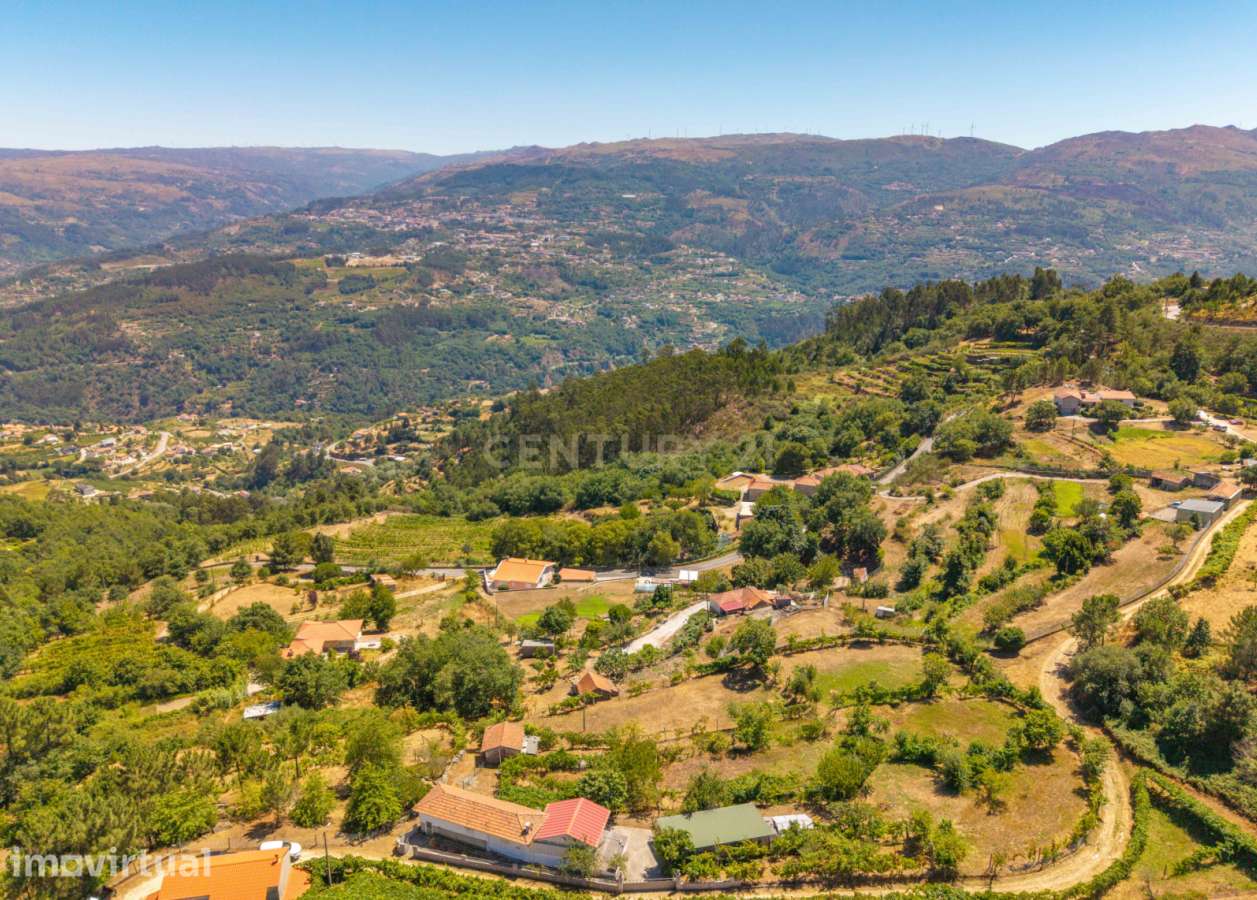 Moradia V3 com Vista Rio em Paços de Gaiolo - Grande imagem: 2/24