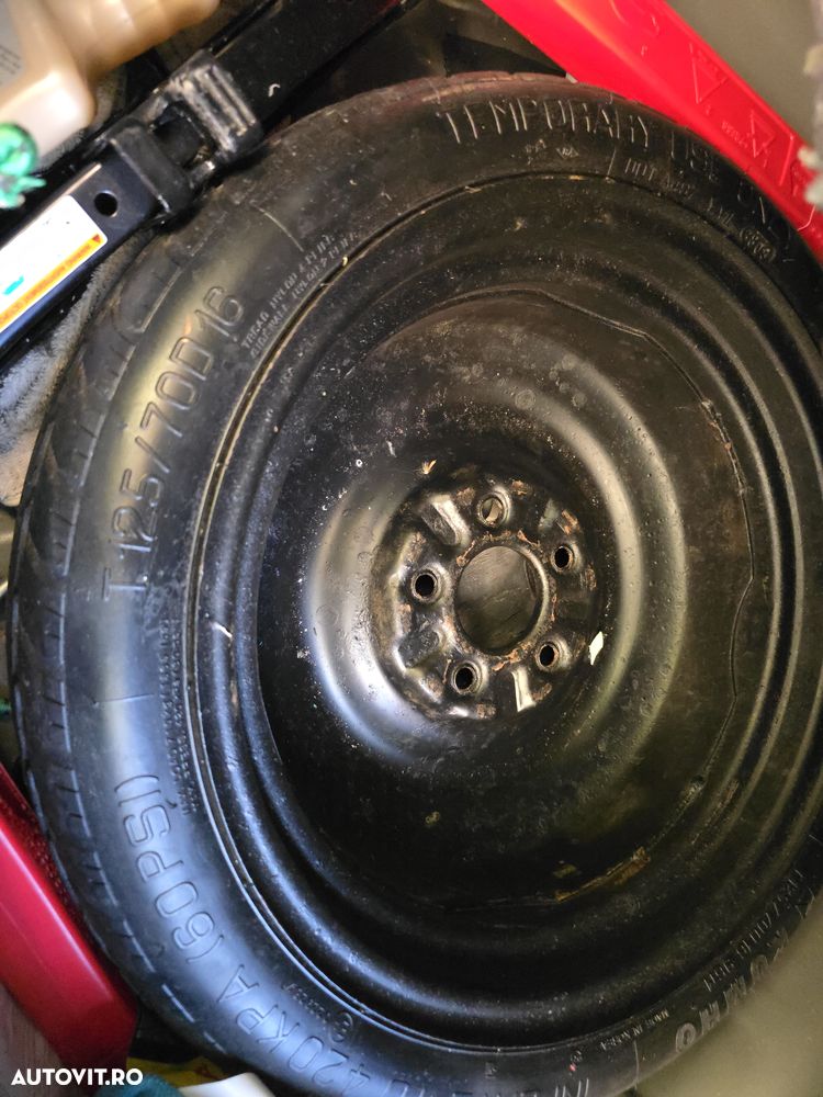 Toyota Auris 1.8 VVT-i Hybrid Automatik Touring Sports Edition S+ - 9