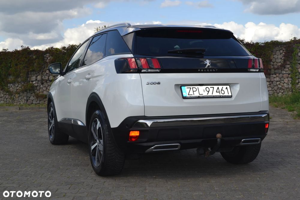 Peugeot 3008 1.2 PureTech GPF Allure S&S EAT8 - 13