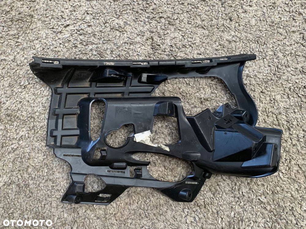 volvo s60 v60 prawy ślizg mocowanie zderzaka 31323841 - 2