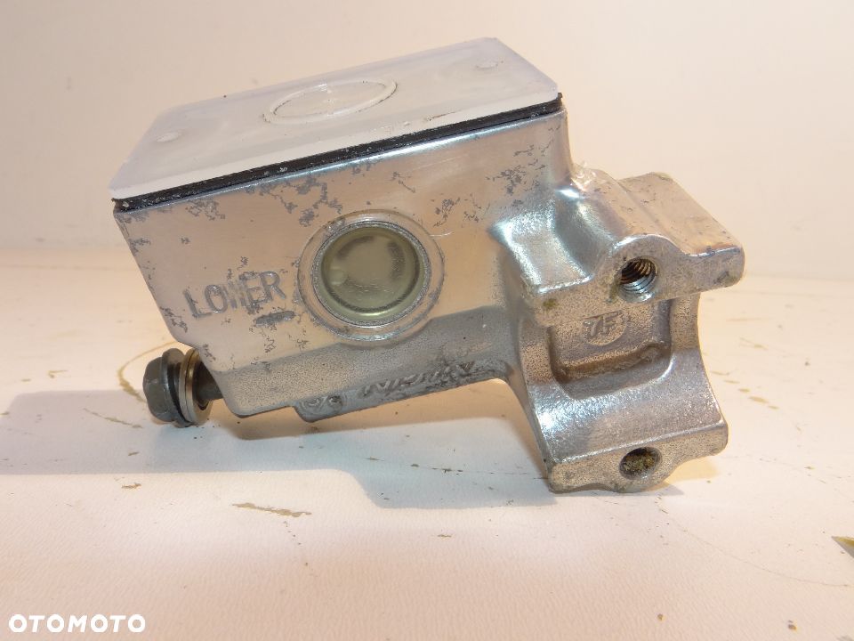 Kawasaki VN 2000 Vulcan Pompa hamulca przód K062 - 3