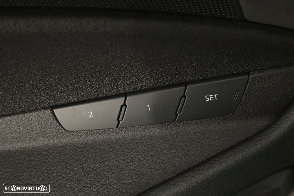 Audi e-tron 55 quattro S line - 22