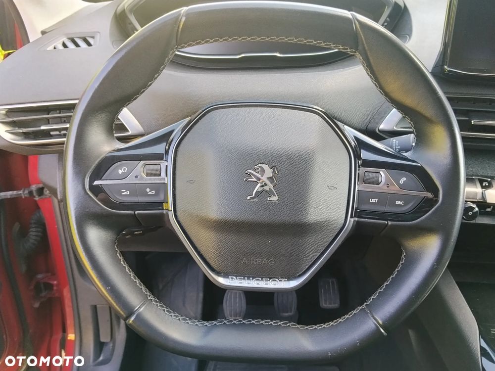 Peugeot 3008 1.5 BlueHDi Allure Pack S&S - 11