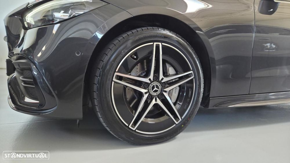 Mercedes-Benz C 300 de AMG Line - 22