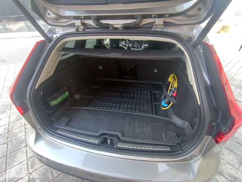 Volvo V60 2.0 T8 AWD TE Inscription - 31