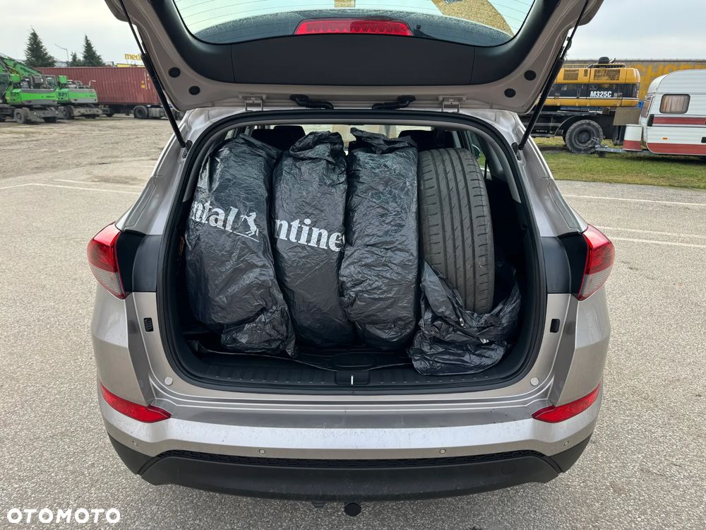 Hyundai Tucson blue 1.6 GDi 2WD Navi - 7