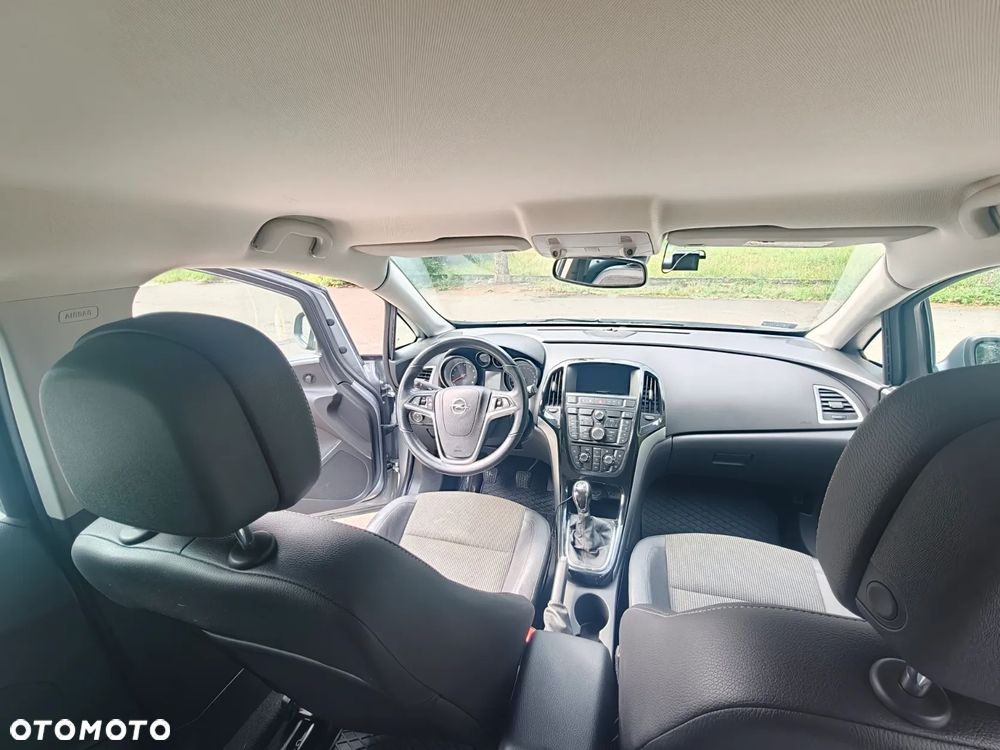 Opel Astra 1.4 T Cosmo EU6 - 6