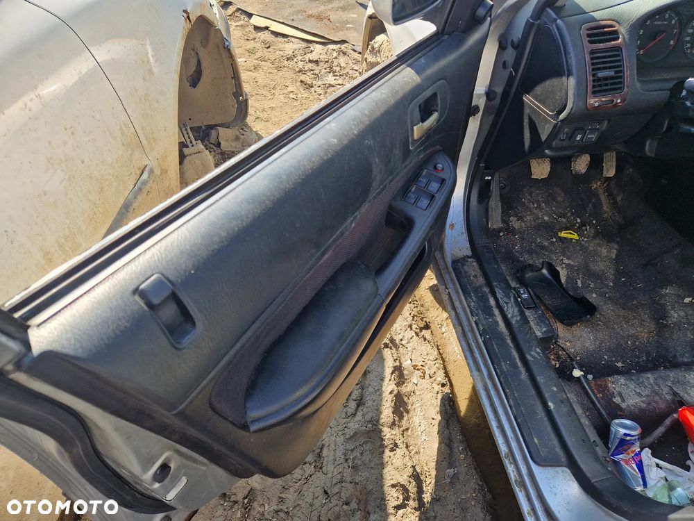 honda civic vii sedan fotel kanapa deska kokpit podsufitka boczek podłokietnik licznik panel szyb - 2