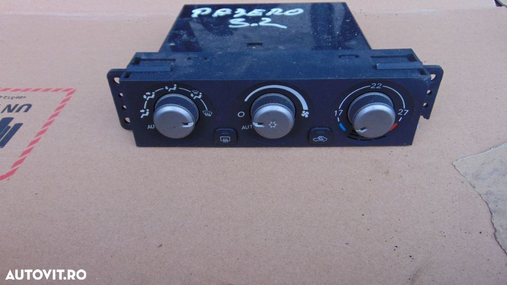 Comenzi AC caldura aer Mitsubishi Pajero mk3 2000-2006 dezmembrez - 1