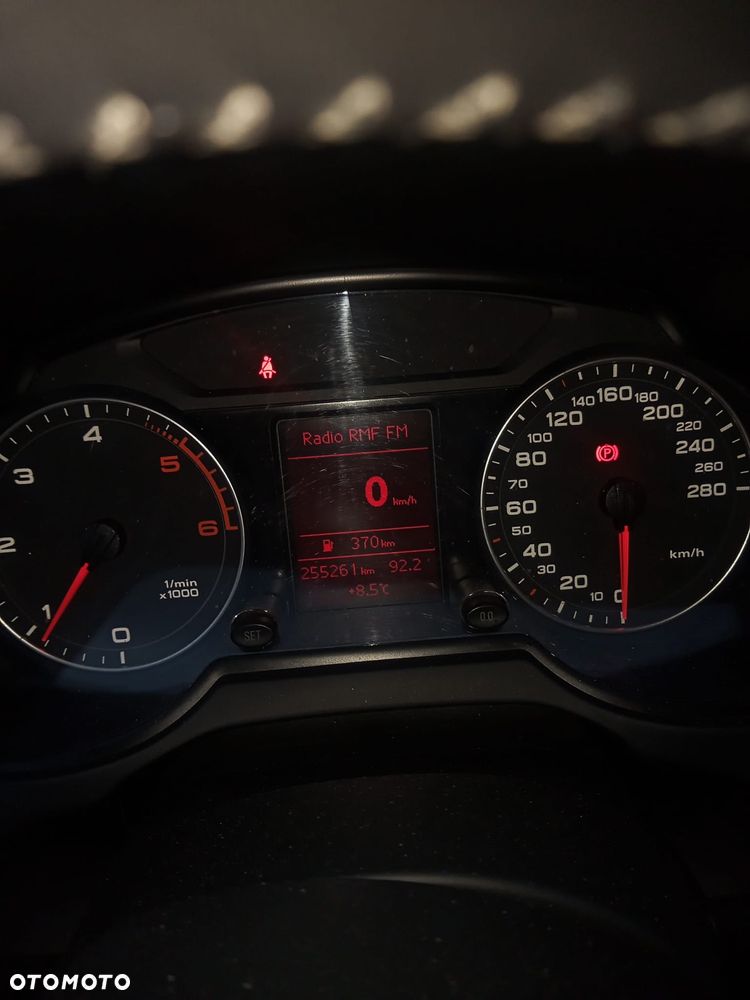 Audi Q5 2.0 TDI Quattro - 4