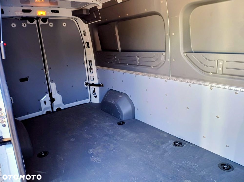 Renault Master - 10