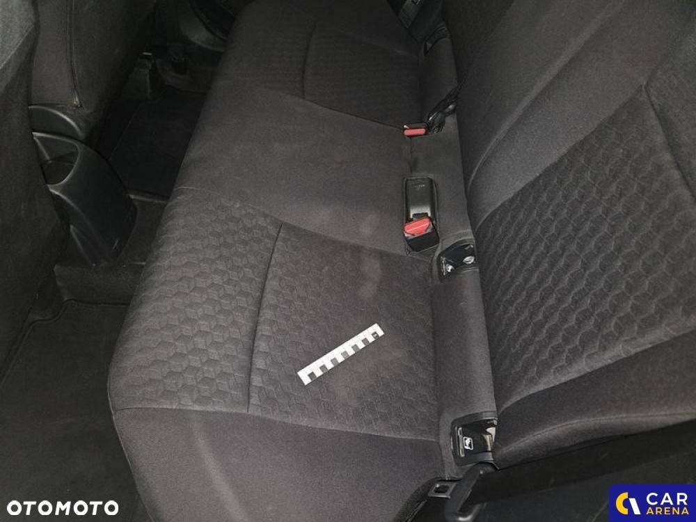 Toyota Yaris 1.5 Comfort - 24