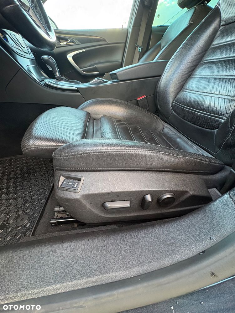 Opel Insignia - 18
