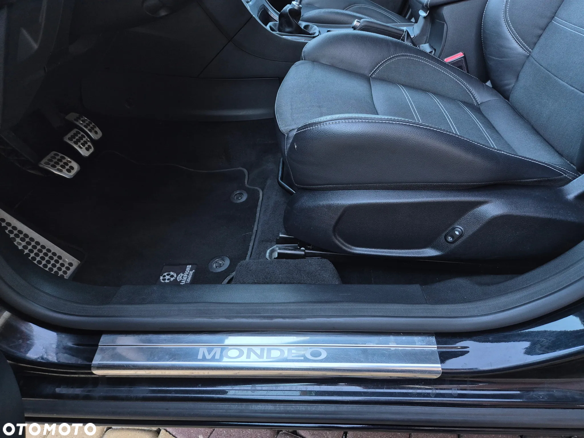 Ford Mondeo 2.0 TDCI Champions Edition - 11
