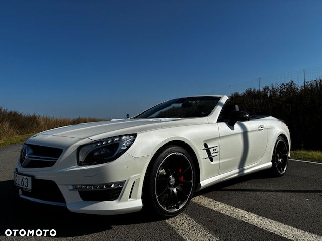 Mercedes-Benz SL 63 AMG AMG Speedshift MCT 7-Gang Sportgetriebe AMG Performance Package - 12